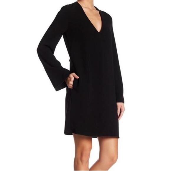 THEORY Black Wool blend V-Neck long sleeve Dress Size 6 - Picture 1 of 10